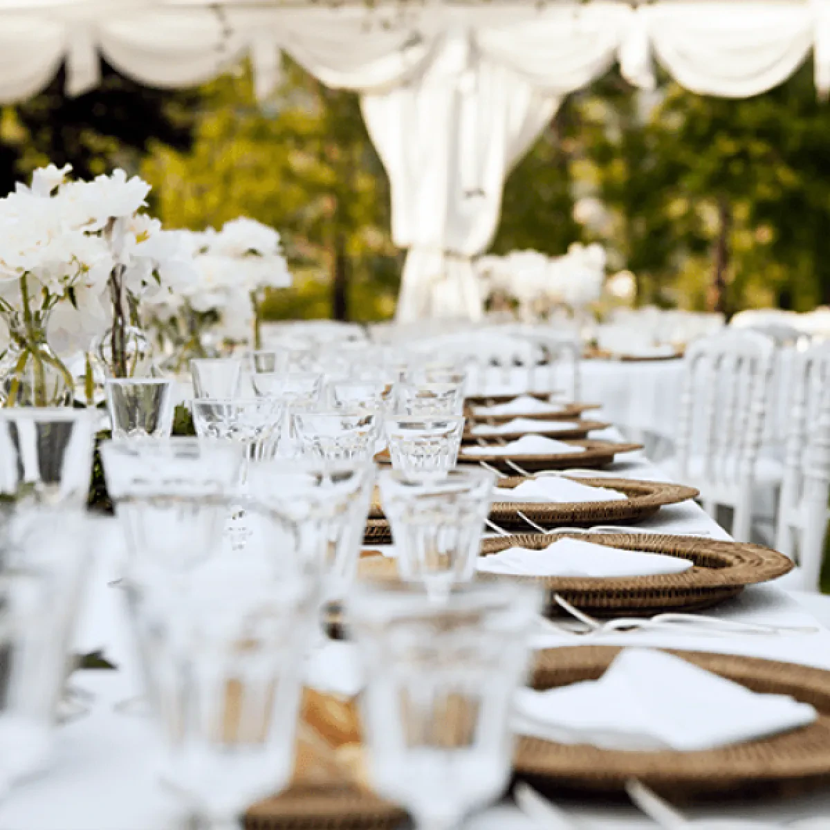 WEDDINGS & LARGE EVENTS