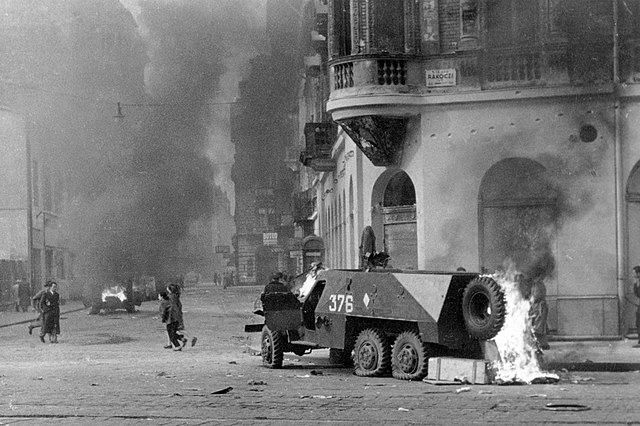 Révolution hongroise 1956 Combats dans les rues de Budapest StudySmarter