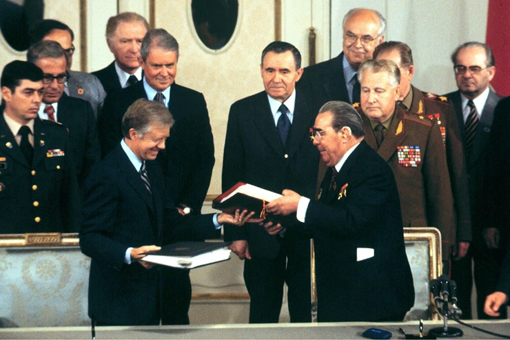 ABM Vertrag, Unterzeichnung SALT- Vertrag, StudySmarter