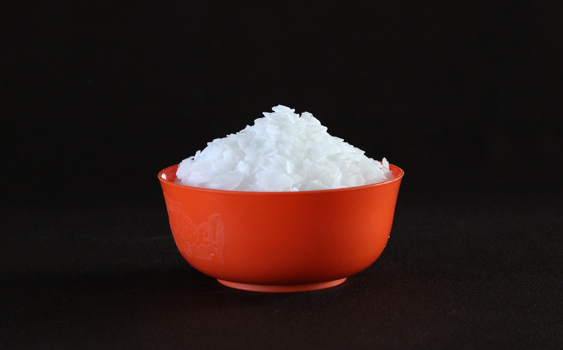 Caustic soda, Pixabay