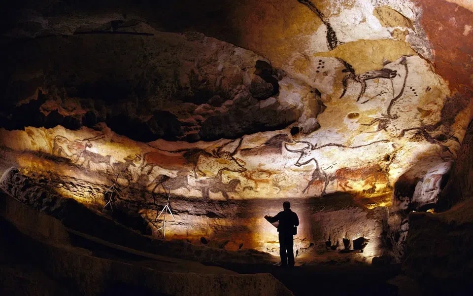 Malerei Kunst Ursprung der Malerei Höhlenmalerei in Lascaux StudySmarter