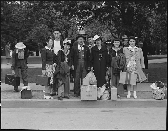 US History Japanese American Family 1940s StudySmarter