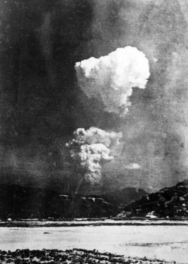 Estrategia bélica estadounidense, Bombardeo atómico de Hiroshima en agosto de 1945, StudySmarter.