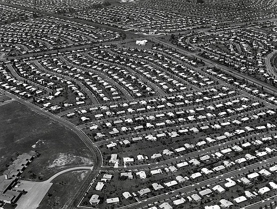 Ley de Vivienda Justa de 1968 A vista de pájaro en Levittown PA StudySmarter