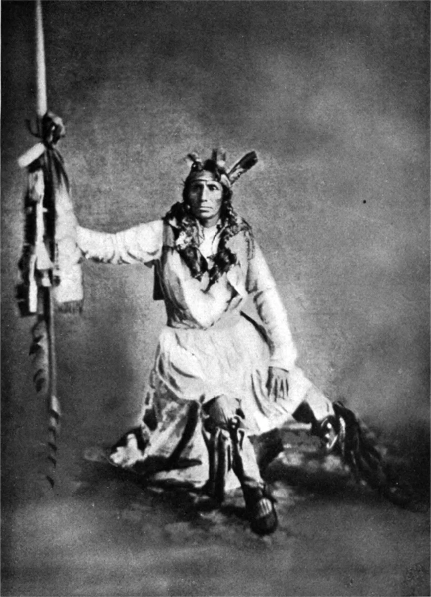 Destruction of Native American Society, Little Crow sitting in a striking and proud pose, StudySmarter