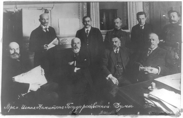Liberalism in Russia Photograph of the Provisional Executive Committee StudySmarter