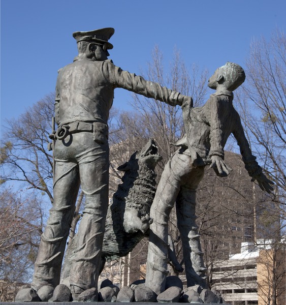 Campagne de Birmingham 1963 Statue StudySmarter