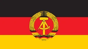 Gründung DDR Flagge StudySmarter