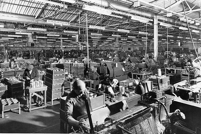 Economía en tiempos de paz Fábricas EstudioSmarter