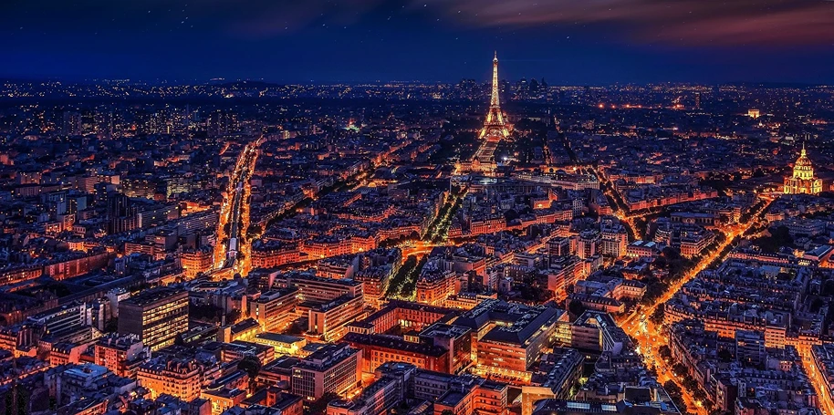 Going After Cacciato, View on Paris and the. Eiffel Tower at night, 91Ó°ÊÓ