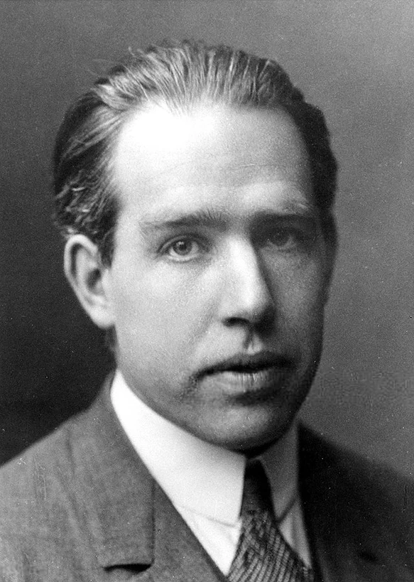 Physiciens célèbres, portrait de Niels Bohr, StudySmarter