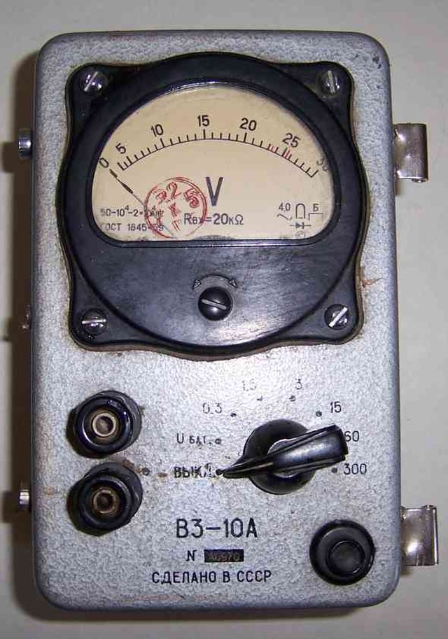 Mesure de la force électromotrice, appareils de mesure de la force électromotrice, voltmètre, studysmarter