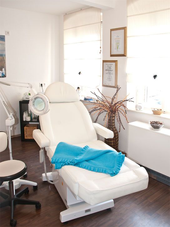 Behandlungszimmer 1