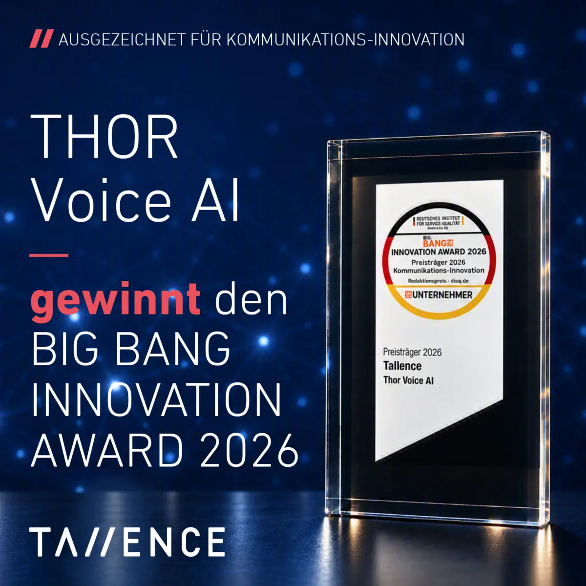 THOR Voice AI von Tallence gewinnt den BIG BANG INNOVATION Award 2026 in der Kategorie Kommunikations-Innovation. Rechts im Bild ist die Award-Trophäe zu sehen.