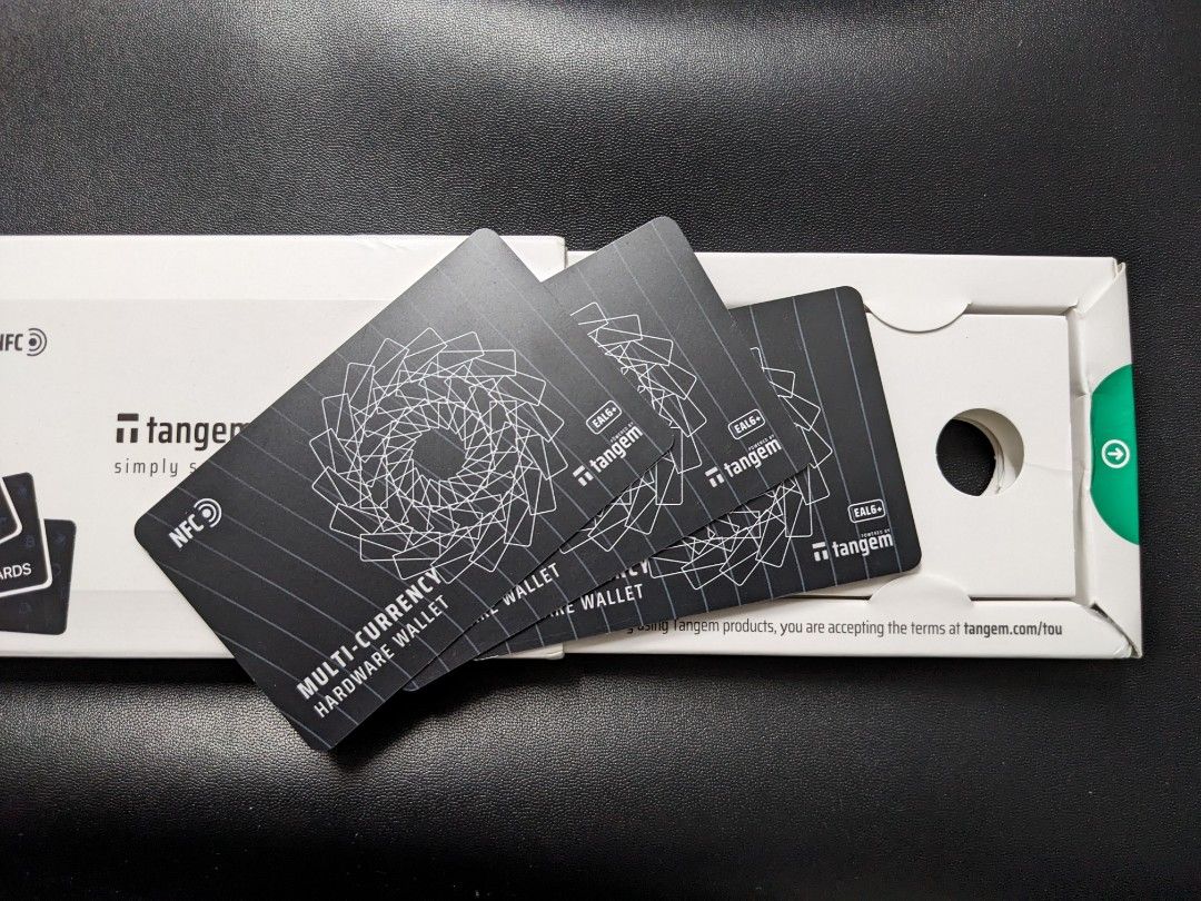 tangem 1.0.jpg