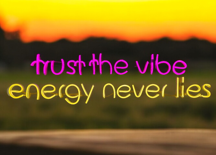 NEON LEDLİ PANO ÖZEL ÜRETİM ENERJİYE GÜVEN, ASLA YALAN SÖYLEMEZ 40X100 CM 