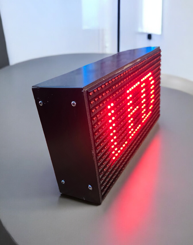 KAYAN YAZI 16X32 CM KIRMIZI KAYAN YAZI PANO ÇİFT YÖN 12 VOLT ARAÇ İÇİN TAK ÇALIŞTIR 