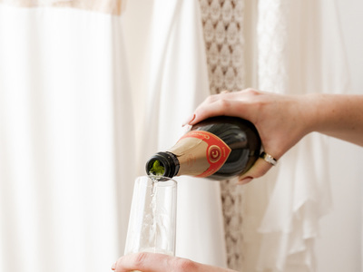 silk row bridal photo 3