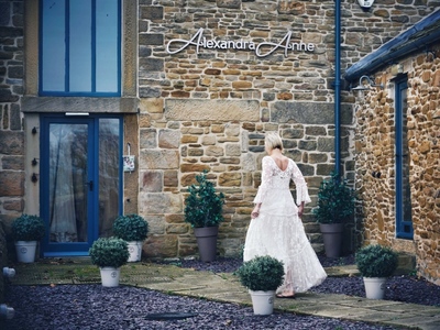 alexandra anne photo 3