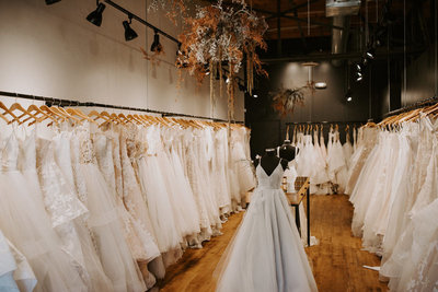 anna be bridal shop photo 3