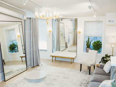 the modern bride photo 1