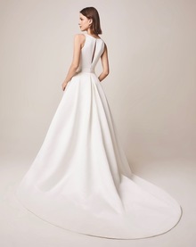 106 dress photo 2