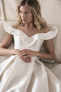 buttercup dress photo 1