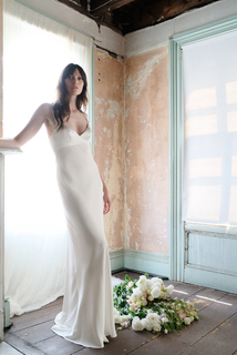 eve - ivory dress photo 2