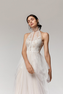 mireya dress photo 3