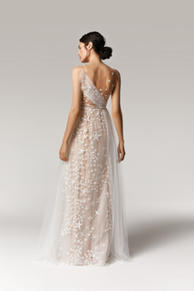 yennefer dress photo 4