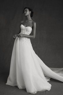 valentina dress photo 4