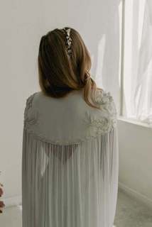 florainne cape dress photo 4