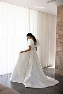 diana elizabeth bubblesleeve dress photo 2