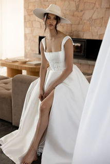 quinn elizabeth dress photo 2