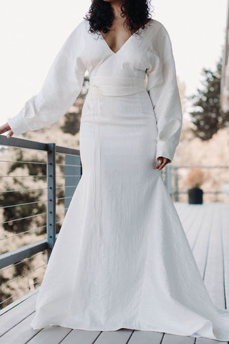 esme belt dress photo