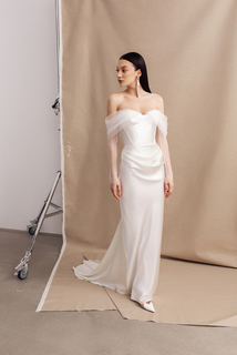 caroline dress photo 1