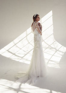 laurel dress photo 3