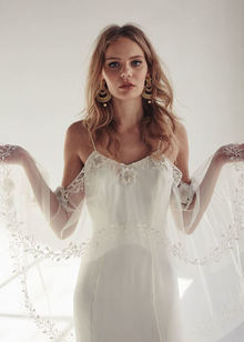 marianne dress photo 3