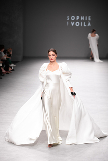 dorotea dress and cape dress photo 2