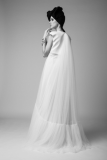 berthe dress photo 3