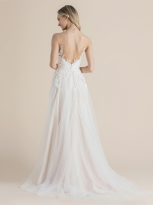 lyric gown  dress photo 3