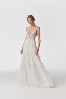 maddie dress photo 1