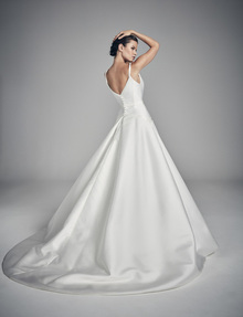 dakota dress photo 2