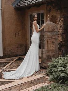 adina  dress photo 3