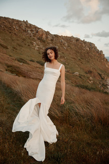 violet dress photo 4