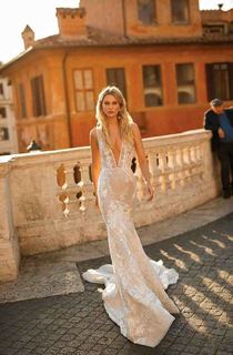 style 20 p0-10 dress photo 1