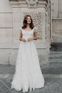 hedera dress photo 3