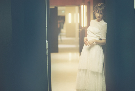 romance dress photo 4