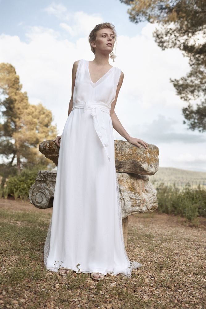 her eyes  dress photo