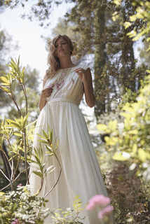 love is innocent dress photo 2